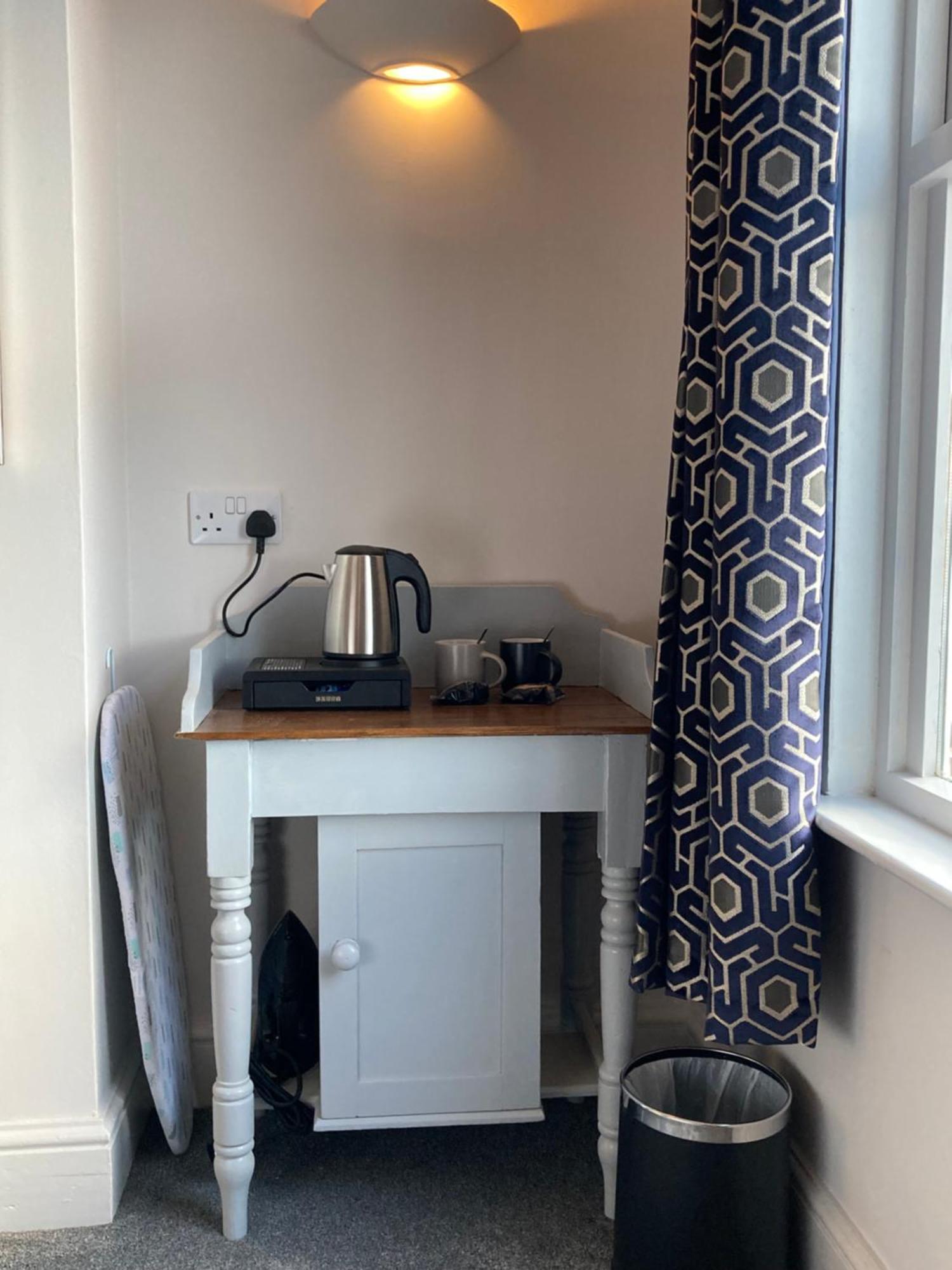 Crick Cottage Rooms Экстерьер фото